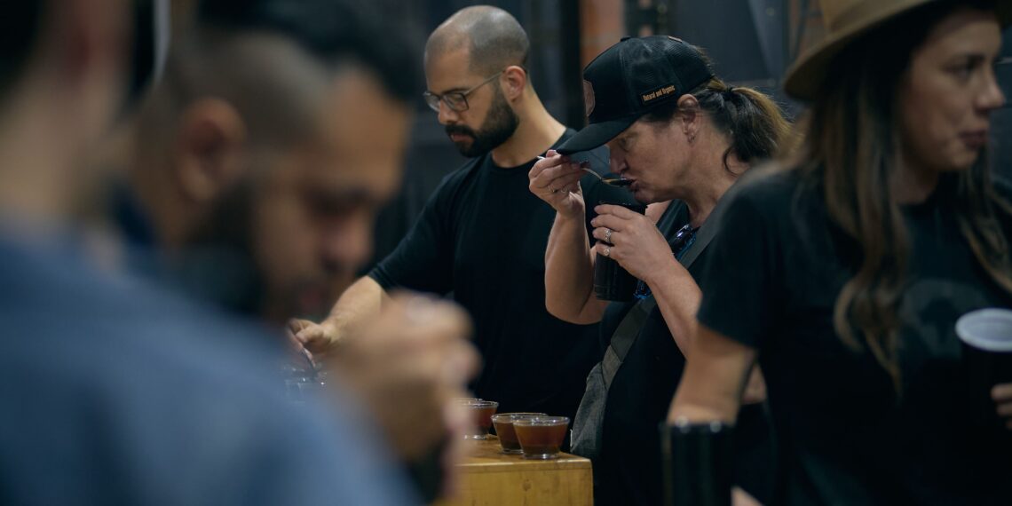 Drinks com café gelado: conheça 3 receitas refrescantes